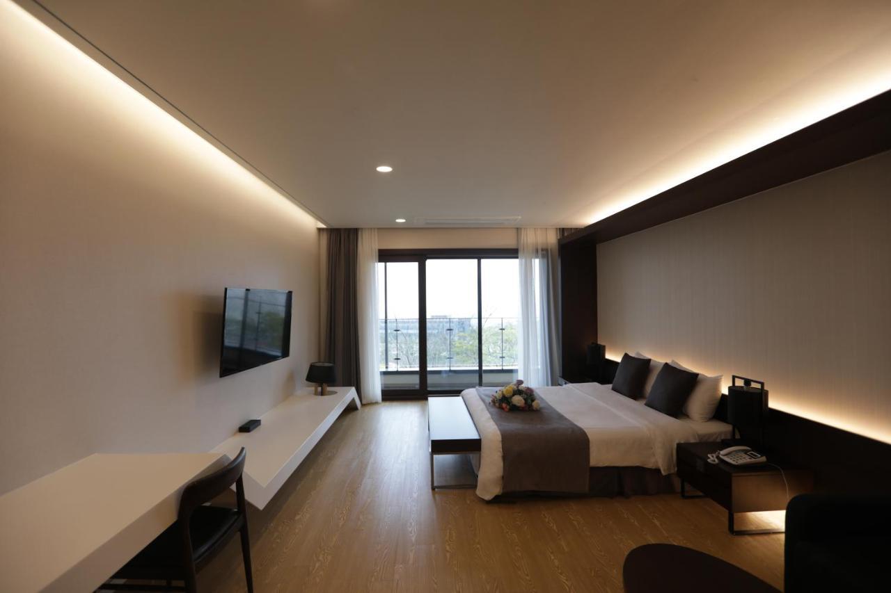 Resort The Qube Jeju Seogwipo